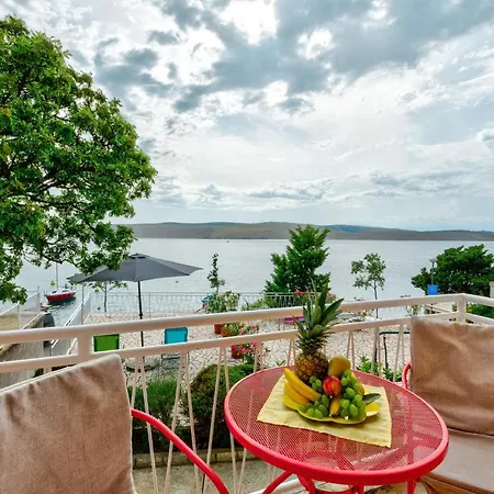 Appartamento Brnic 1 *