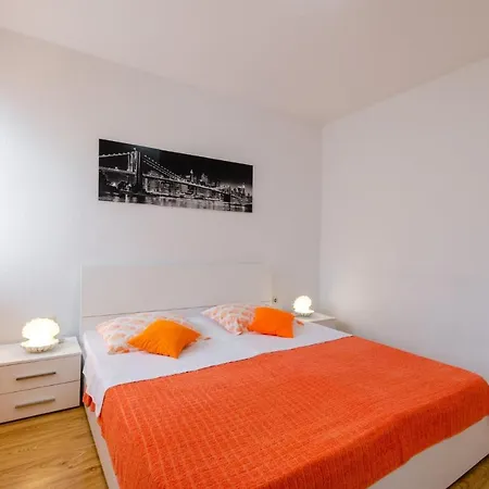 Brnic 1 Apartment